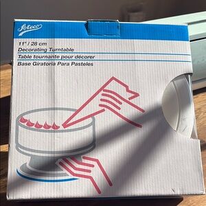 Ateco cake decorating turntable
